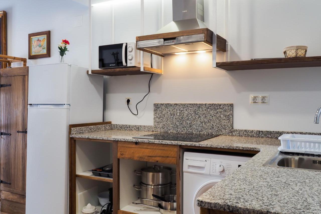 Posada Y Apartamentos Trebuesto De Guriezo Esterno foto